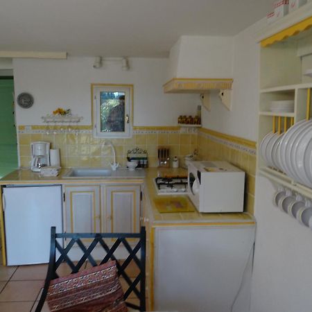 Chez Jean-Pierre & Annick Villa เรอมูแล็งส์ ภายนอก รูปภาพ